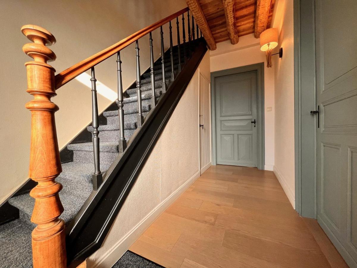 Gezellige Typisch Ardense Woning Met Grote Afgesloten Tuin In Prachtige Omgeving *